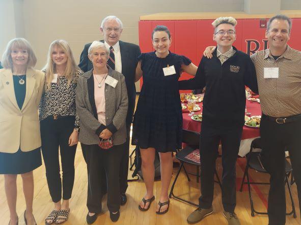 Katelyn Stanley, Sophia Grochowski, Lucas White, and David Rehor with Dean Margaret Devaney